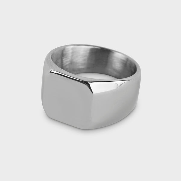 Sølvfarvet firkantet ring i rustfrit stål