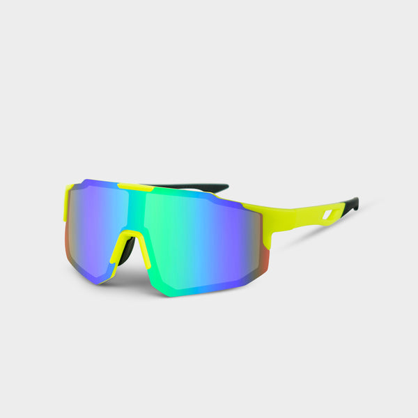 Sportsbriller med grøn-gul stel og spejlreflekterende glas