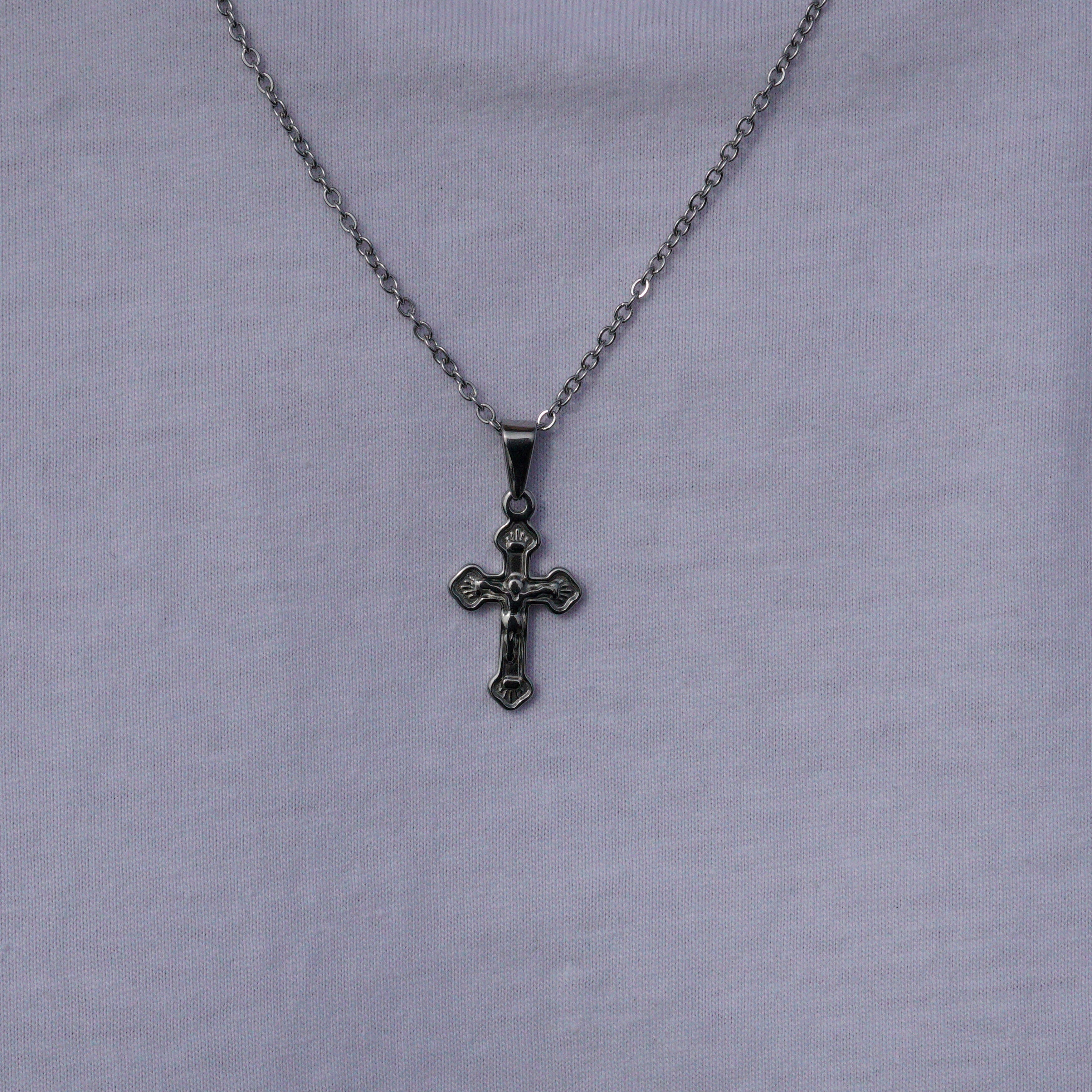 CRUCIFIX 2.0 NECKLACE - SILVER TONE