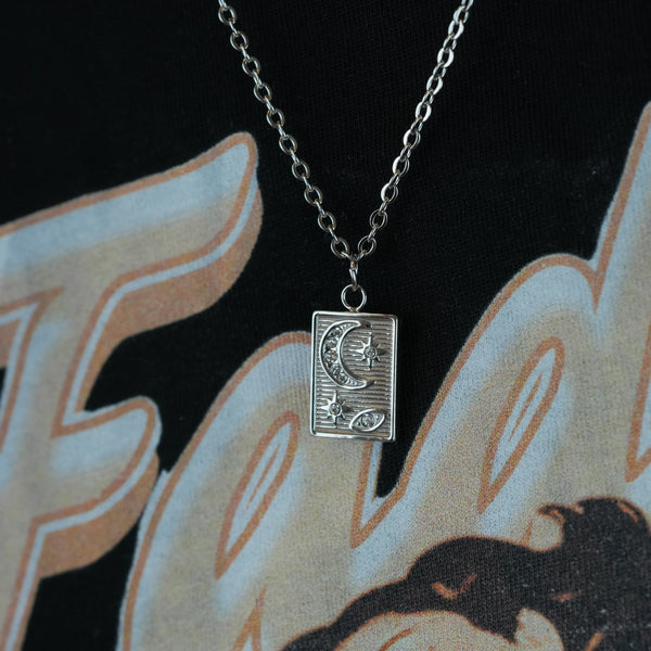 Lumiere Necklace – Elegant silver necklace for the one you love