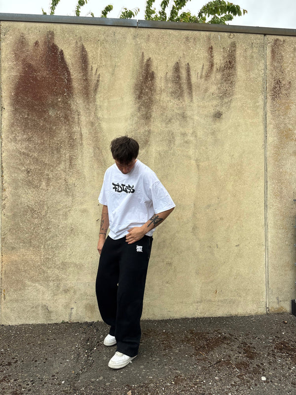 FDLSS Tee Black - Box Fit