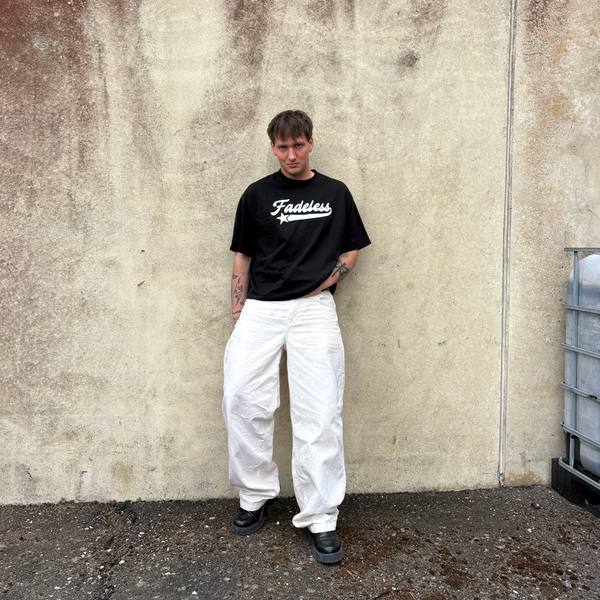 Fadeless Tee White - Box Fit