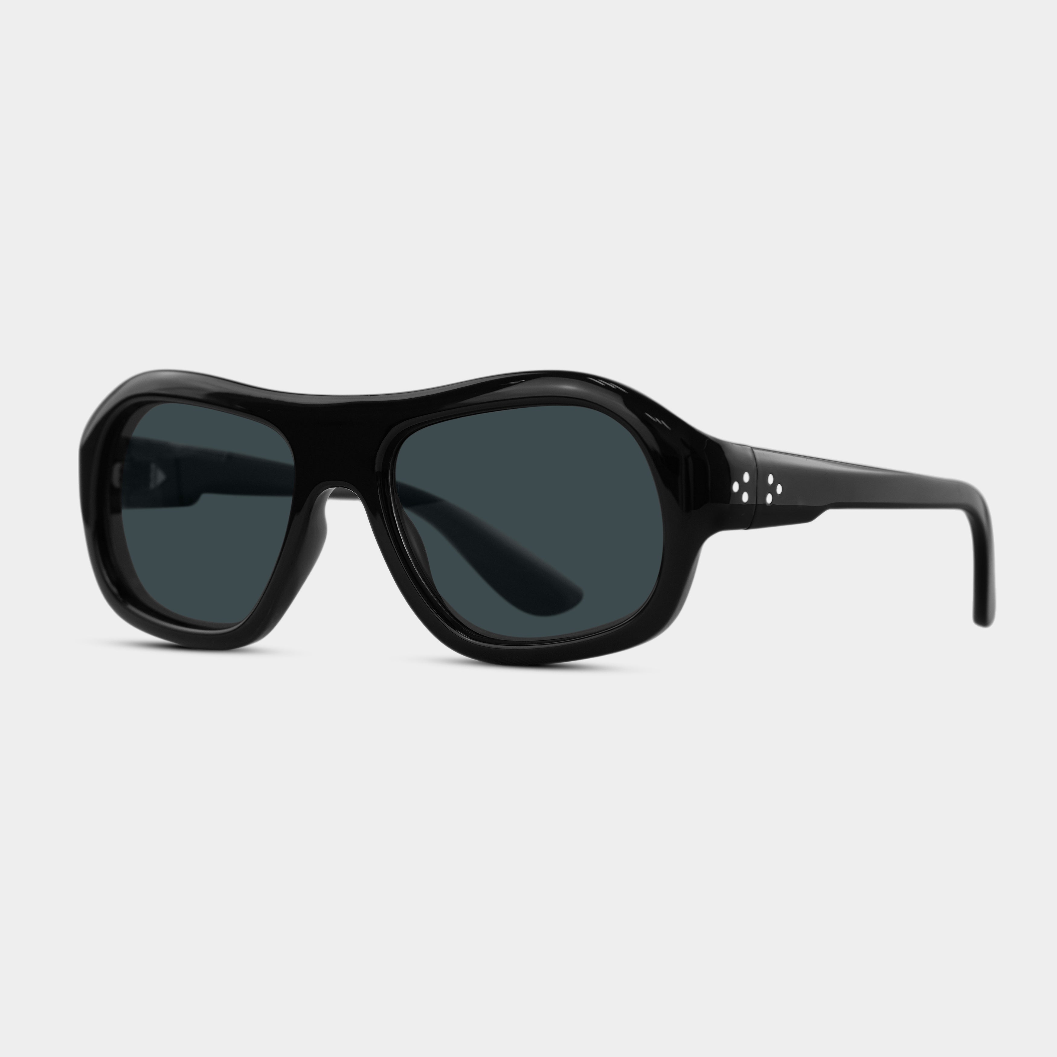 Isabella Blackout