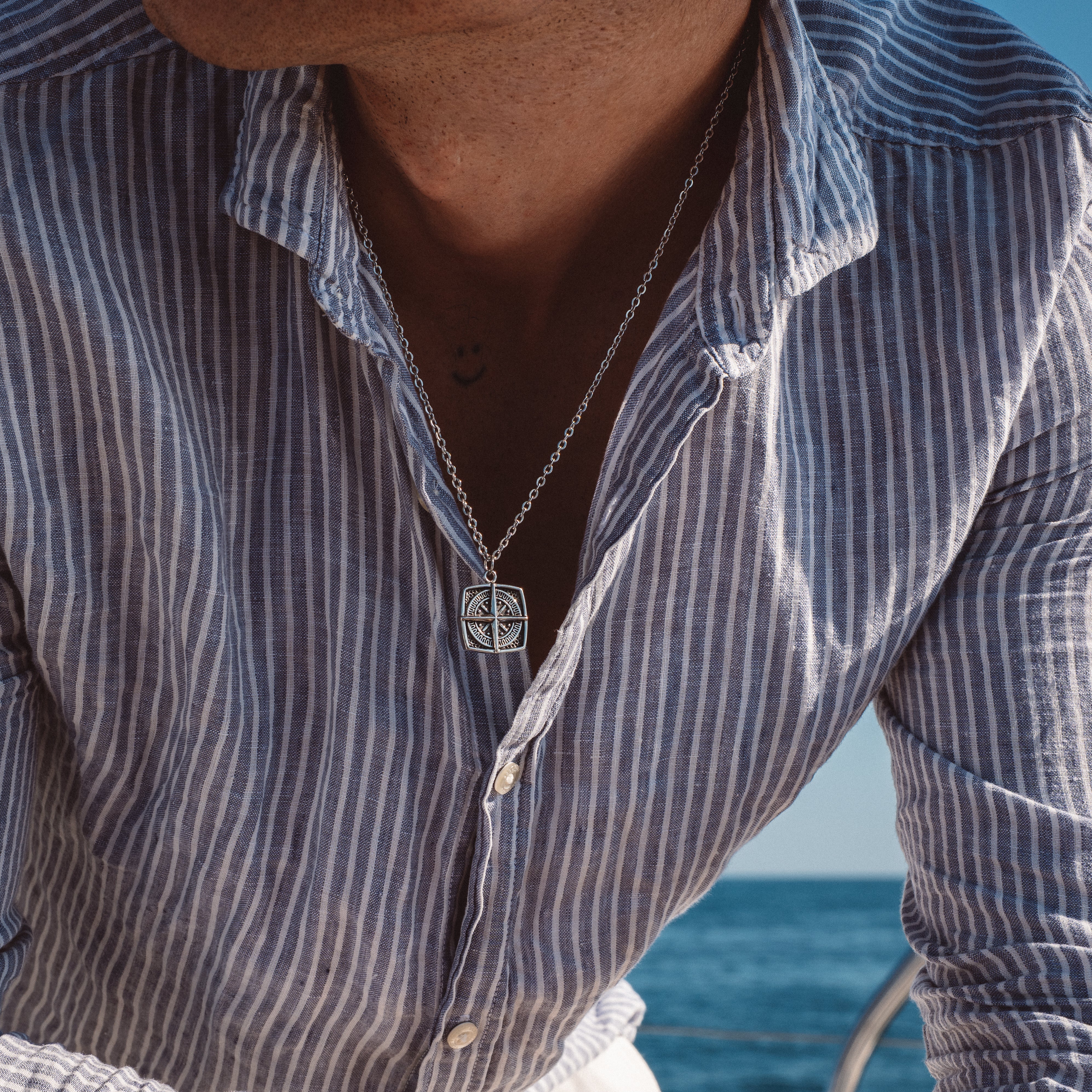 Orbit Necklace – Silver-colored men's stainless steel necklace