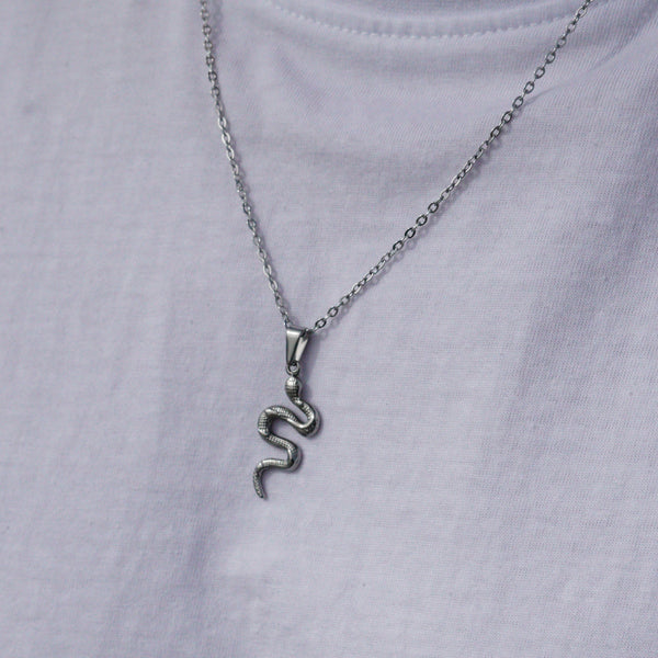 SNAKE NECKLACE - SILVER