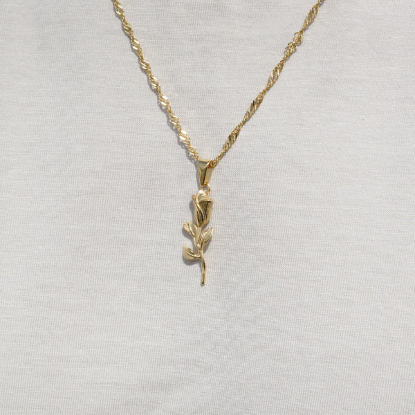 Rose Necklace - 18k Gold Plated