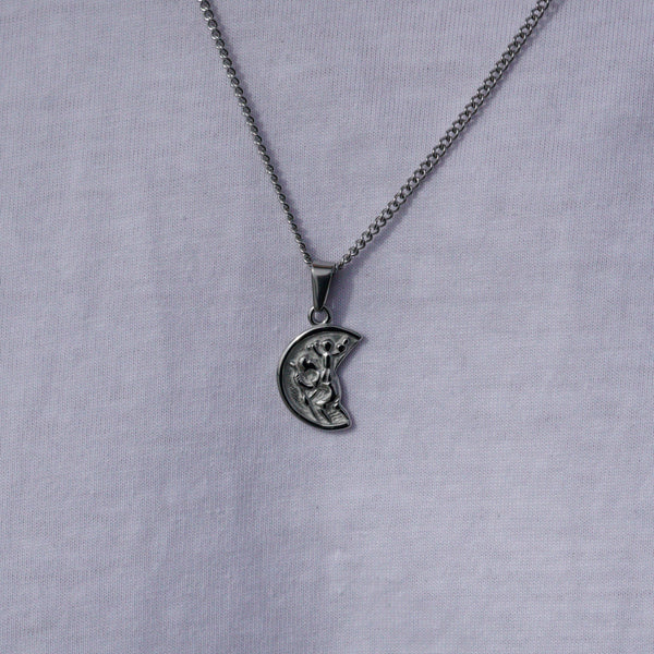 Moon Necklace - Silver