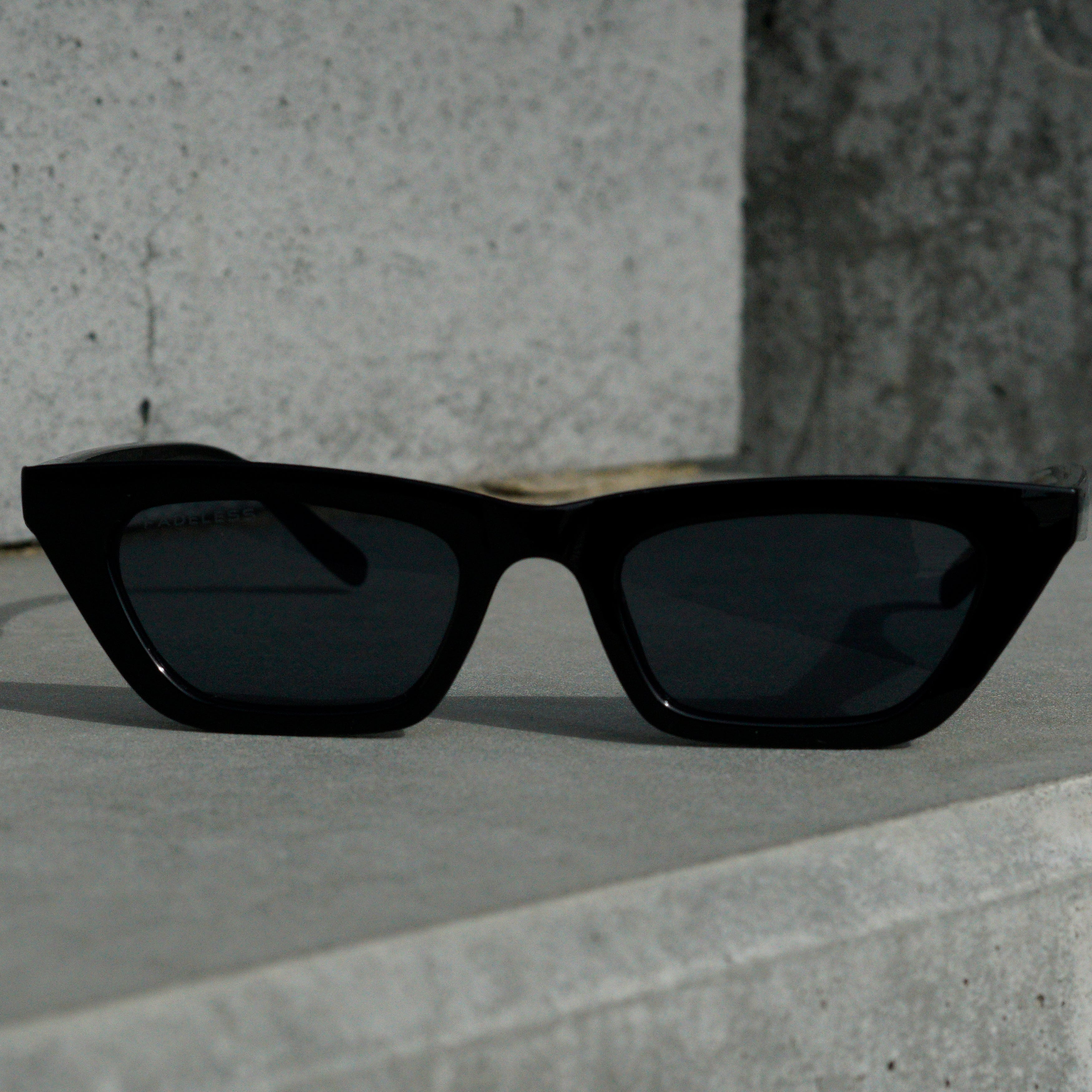Miami - Black