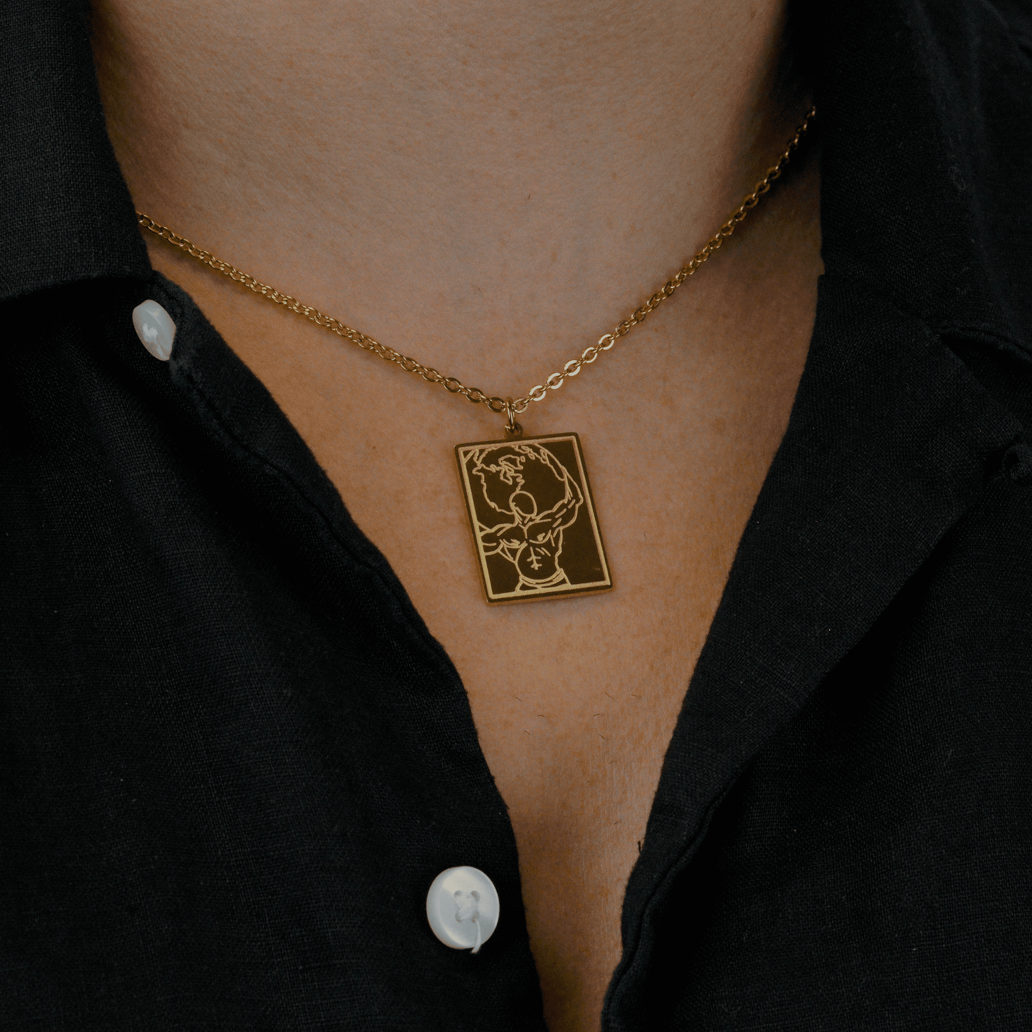 GLOBE NECKLACE - GOLD