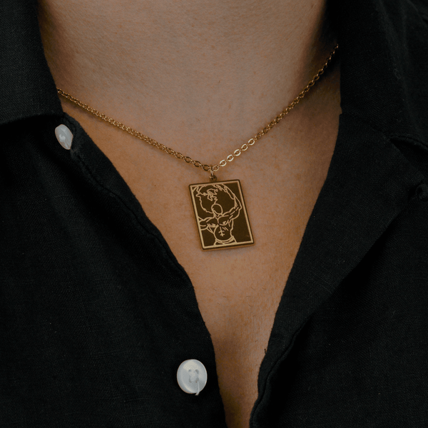 GLOBE NECKLACE - GOLD