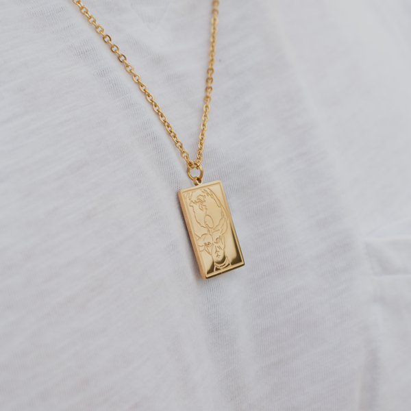 GLOBE NECKLACE - GOLD