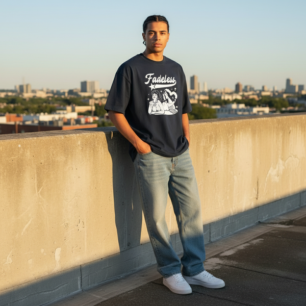 Fading Love Tee Box Fit - Navy/Hvid