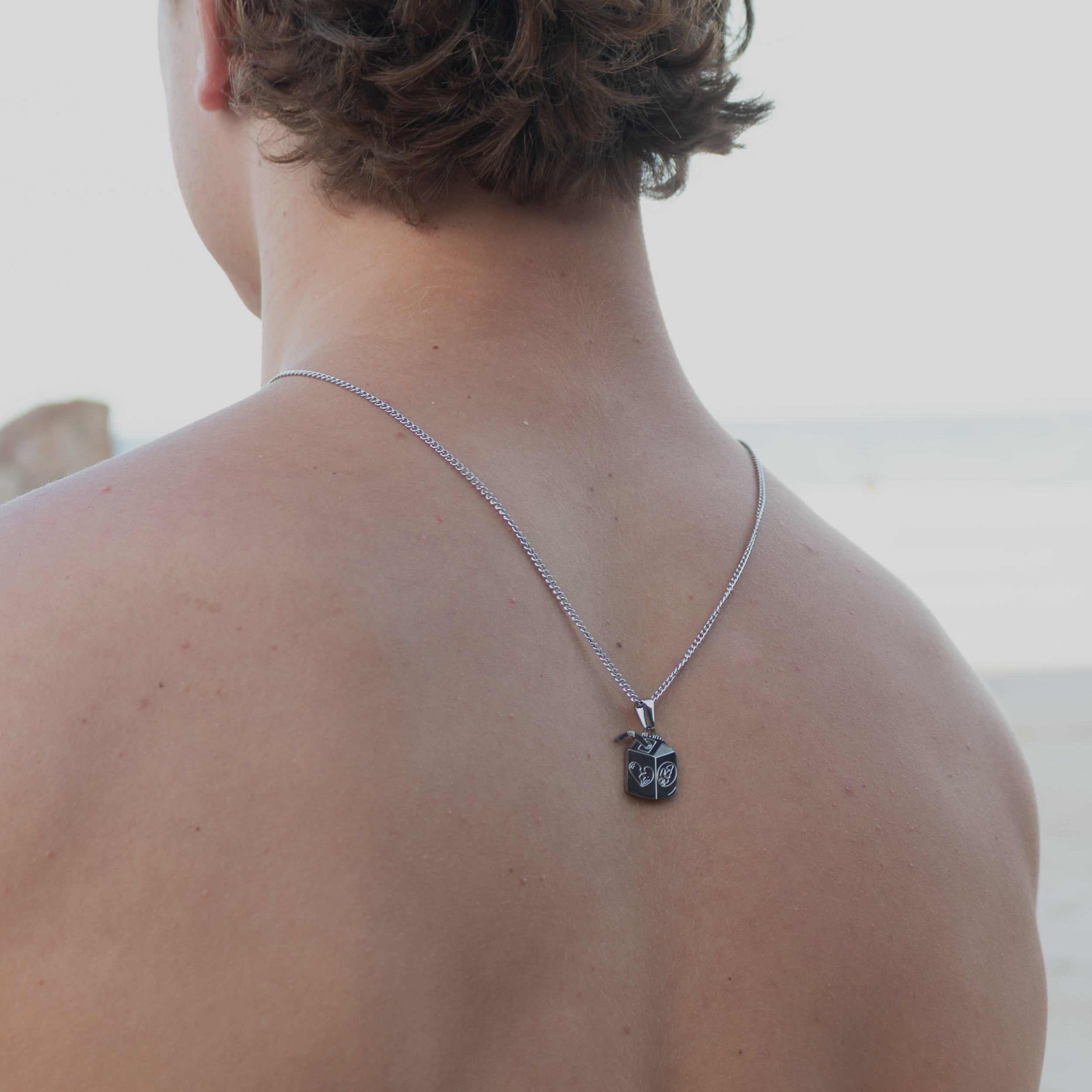 JUICE NECKLACE - SILVER
