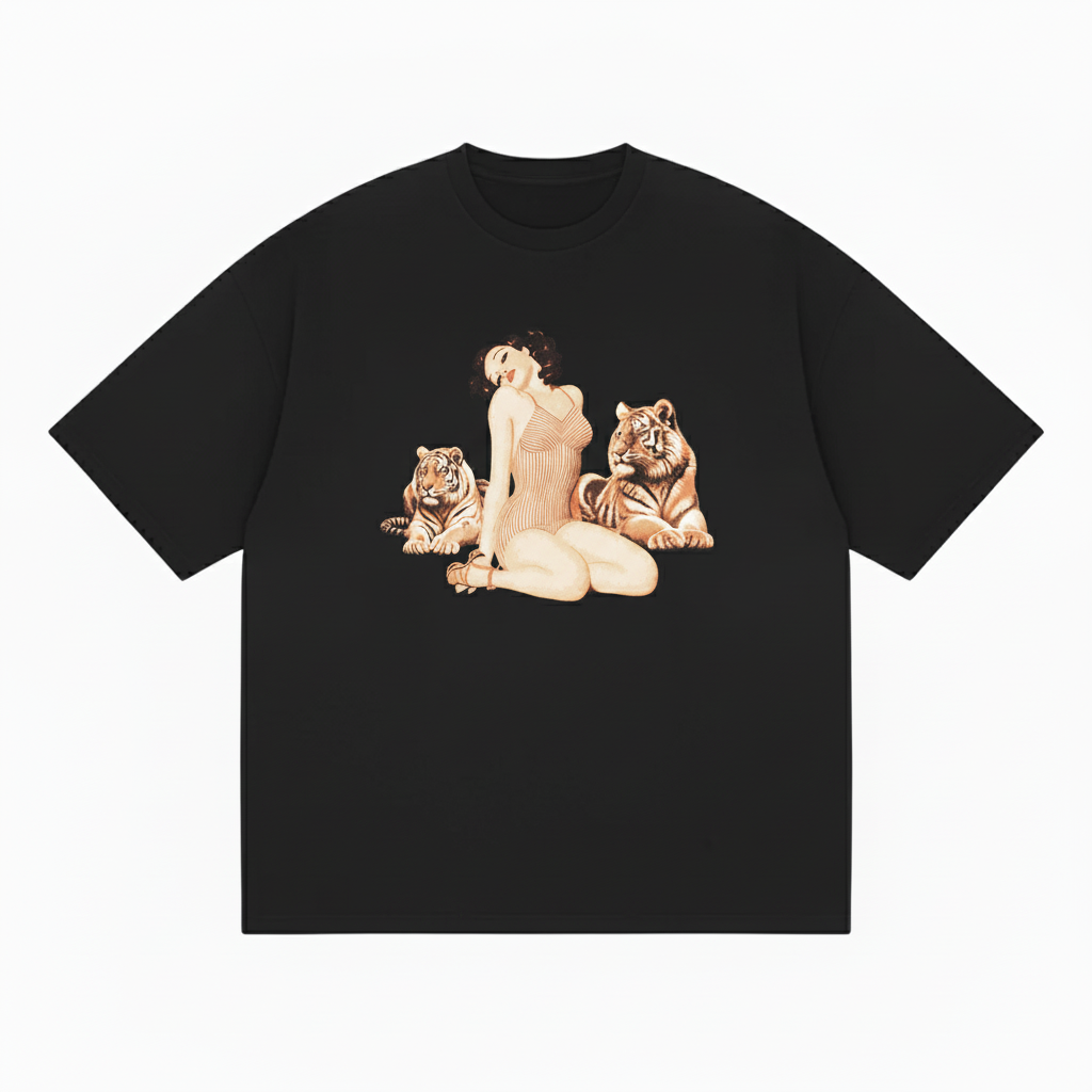Monroe Sort Black Tee